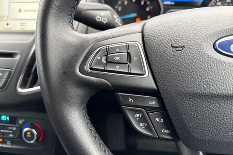 DE17EYX Ford Focus 1.0T EcoBoost Titanium Euro 6 (s/s) 5dr Thumbnail #40