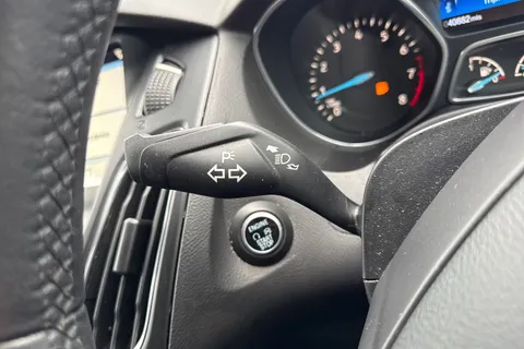 DE17EYX Ford Focus 1.0T EcoBoost Titanium Euro 6 (s/s) 5dr Thumbnail #42