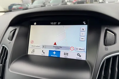 DE17EYX Ford Focus 1.0T EcoBoost Titanium Euro 6 (s/s) 5dr Thumbnail #51