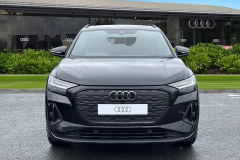 Audi Q4 e-tron 45 Black Edition Auto 5dr 82kWh Thumbnail #6