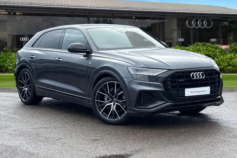 LP22DLF Audi Q8 Black Edition 55 TFSI quattro 340 PS tiptronic Thumbnail #2