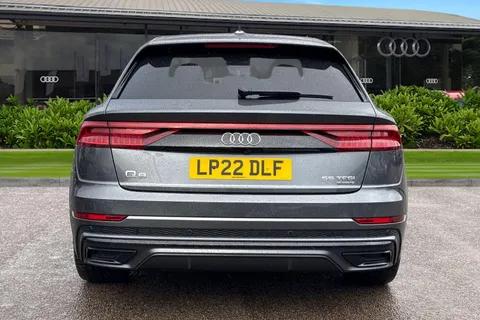 LP22DLF Audi Q8 Black Edition 55 TFSI quattro 340 PS tiptronic Thumbnail #5