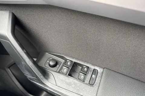 PL21JDF SEAT Ibiza 1.0 TSI FR Euro 6 (s/s) 5dr Thumbnail #45