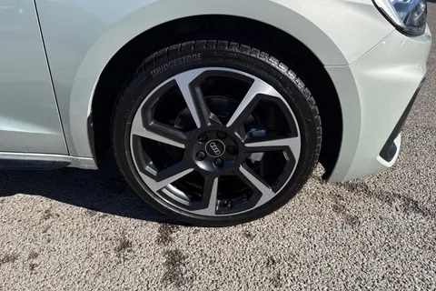  Audi A1 1.0 TFSI 30 Black Edition Sportback S Tronic Euro 6 (s/s) 5dr Thumbnail #10