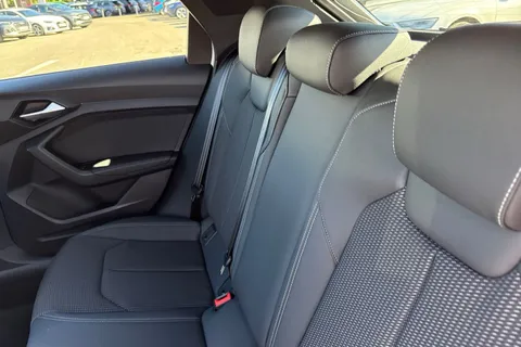  Audi A1 1.0 TFSI 30 Black Edition Sportback S Tronic Euro 6 (s/s) 5dr Thumbnail #19