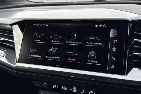 Audi Q4 e-tron 45 Black Edition Auto 5dr 82kWh Thumbnail #40