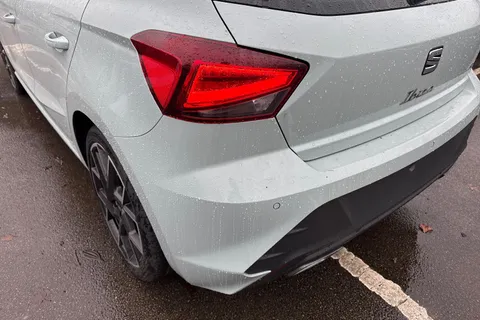  SEAT Ibiza 1.0 TSI FR Sport Euro 6 (s/s) 5dr Thumbnail #8