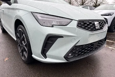  SEAT Ibiza 1.0 TSI FR Sport Euro 6 (s/s) 5dr Thumbnail #9