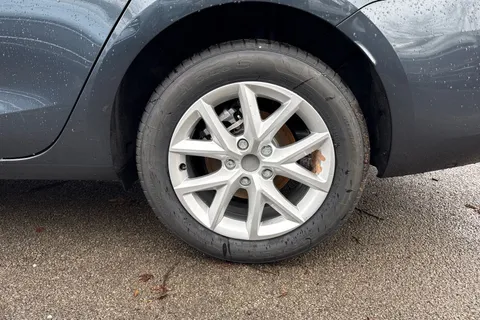  SEAT Leon 1.5 eTSI MHEV SE DSG Euro 6 (s/s) 5dr Thumbnail #10