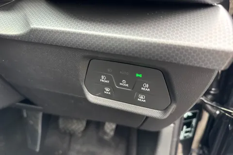  SEAT Leon 1.5 eTSI MHEV SE DSG Euro 6 (s/s) 5dr Thumbnail #28