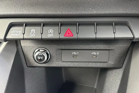  Audi A1 1.0 TFSI 30 Sport Sportback Euro 6 (s/s) 5dr Thumbnail #36