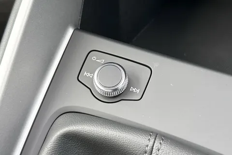  Audi A1 1.0 TFSI 30 Sport Sportback Euro 6 (s/s) 5dr Thumbnail #38