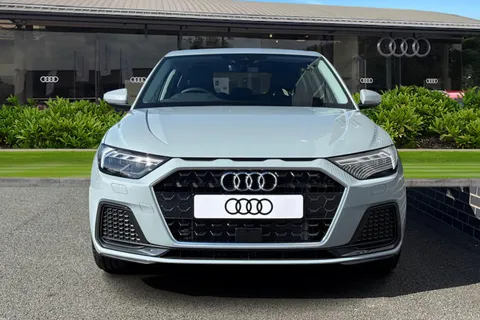  Audi A1 1.0 TFSI 30 Sport Sportback S Tronic Euro 6 (s/s) 5dr Thumbnail #6