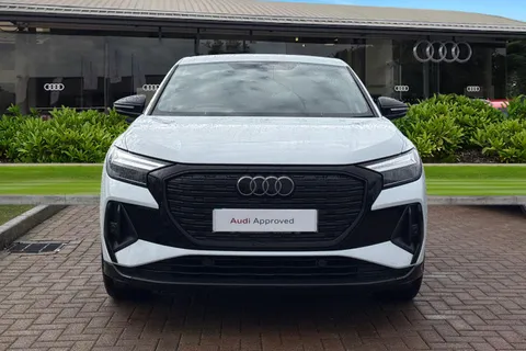 KW25XEC Audi Q4 e-tron Q4 Sportback Black Edition 45 e-tron  210,00 kW Thumbnail #6