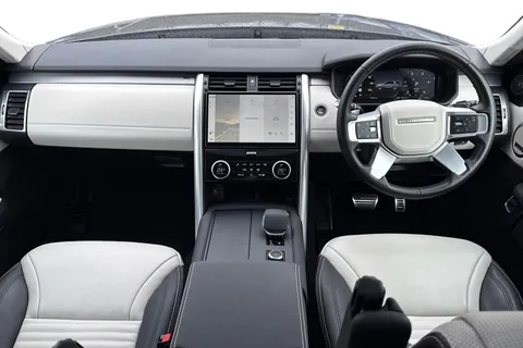 10 of 47 for Land Rover Discovery 3.0 D350 Dynamic HSE 5dr