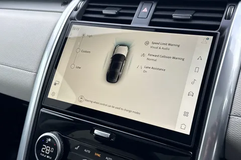 40 of 47 for Land Rover Discovery 3.0 D350 Dynamic HSE 5dr