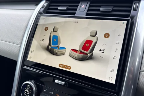 41 of 47 for Land Rover Discovery 3.0 D350 Dynamic HSE 5dr