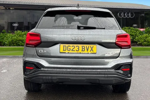 DG23BVX Audi Q2 Black Edition 35 TFSI  150 PS 6-speed Thumbnail #5