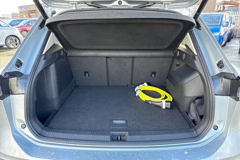 GF25OXU Volkswagen Tiguan 1.5 TSI eHybrid 204PS Match 5dr DSG Thumbnail #7