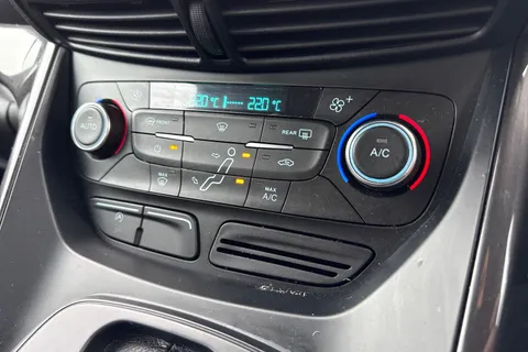 EJ19XSO Ford C-Max 1.5 TDCi Titanium Powershift Euro 6 (s/s) 5dr Thumbnail #23