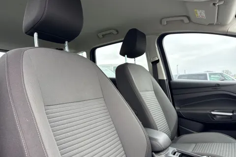 EJ19XSO Ford C-Max 1.5 TDCi Titanium Powershift Euro 6 (s/s) 5dr Thumbnail #25