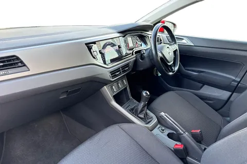 15 of 44 for Volkswagen Polo 1.0 TSI 95 Match 5dr | App Connect | DAB