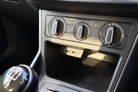 33 of 44 for Volkswagen Polo 1.0 TSI 95 Match 5dr | App Connect | DAB