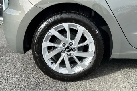 Audi A1 1.0 TFSI 25 Sport Sportback Euro 6 (s/s) 5dr Thumbnail #13