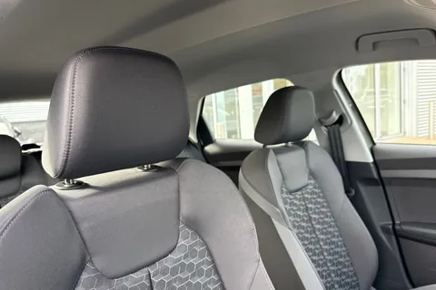 Audi A1 1.0 TFSI 25 Sport Sportback Euro 6 (s/s) 5dr Thumbnail #24