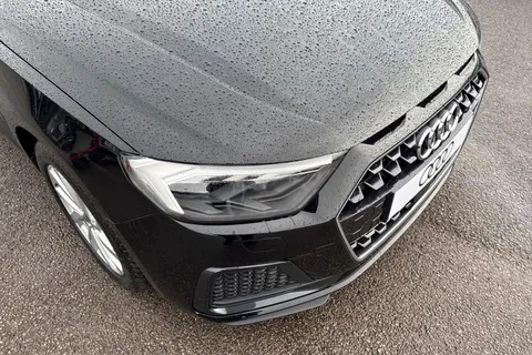 8 of 50 for Audi A1 1.0 TFSI 30 Sport Sportback Euro 6 (s/s) 5dr