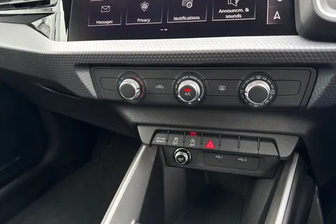 44 of 50 for Audi A1 1.0 TFSI 30 Sport Sportback Euro 6 (s/s) 5dr