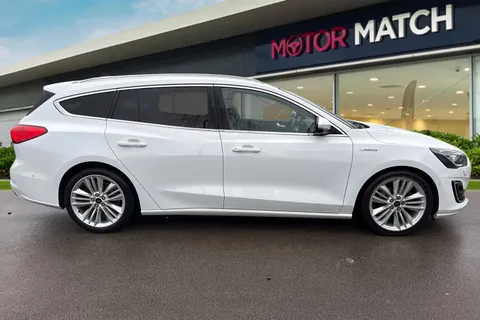 MX68USU Ford Focus 2.0 EcoBlue Vignale Auto Euro 6 (s/s) 5dr Thumbnail #4