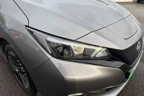 ND72CNV Nissan Leaf 39kWh N-Connecta Auto 5dr Thumbnail #10