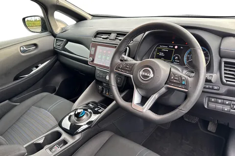 ND72CNV Nissan Leaf 39kWh N-Connecta Auto 5dr Thumbnail #15