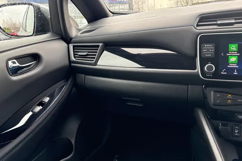 ND72CNV Nissan Leaf 39kWh N-Connecta Auto 5dr Thumbnail #21