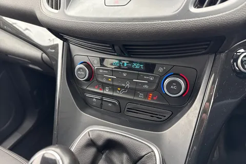 CF19VHW Ford Kuga 1.5T EcoBoost Titanium X Edition Euro 6 (s/s) 5dr Thumbnail #23