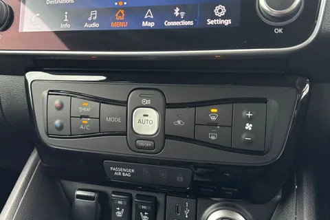 ND72CNV Nissan Leaf 39kWh N-Connecta Auto 5dr Thumbnail #23
