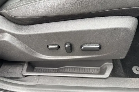 CF19VHW Ford Kuga 1.5T EcoBoost Titanium X Edition Euro 6 (s/s) 5dr Thumbnail #34