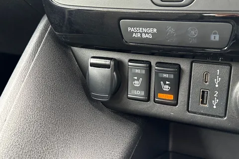 ND72CNV Nissan Leaf 39kWh N-Connecta Auto 5dr Thumbnail #42