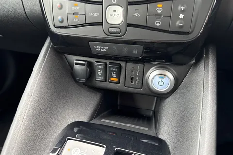 ND72CNV Nissan Leaf 39kWh N-Connecta Auto 5dr Thumbnail #43
