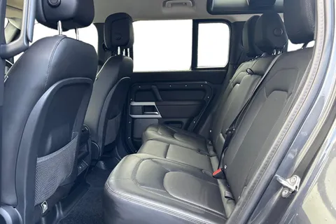 DA24UOR Land Rover Defender 110 3.0 D250 MHEV HSE SUV 5dr Diesel Auto 4WD Euro 6 (s/s) (250 ps) Thumbnail #5
