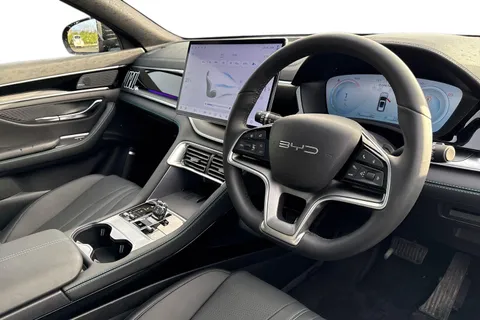 LA25RZD BYD Seal U 1.5 DM-i 18.3kWh Boost CVT Auto Euro 6 (s/s) 5dr Thumbnail #9