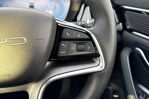 LA25RZD BYD Seal U 1.5 DM-i 18.3kWh Boost CVT Auto Euro 6 (s/s) 5dr Thumbnail #44