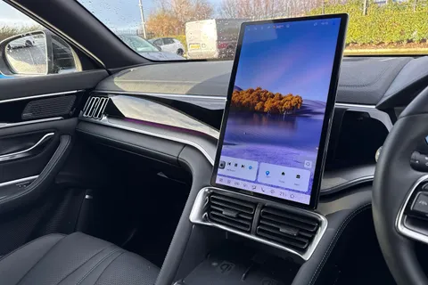 LA25RZD BYD Seal U 1.5 DM-i 18.3kWh Boost CVT Auto Euro 6 (s/s) 5dr Thumbnail #48