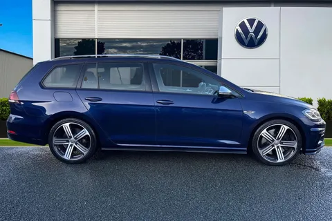 YT18HTU Volkswagen Golf 2.0 TSI 310 R 5dr 4MOTION DSG ⭐Panoramic sunroof, Climate windscreen⭐ Thumbnail #4