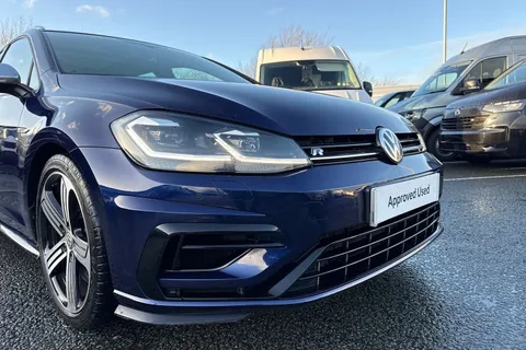 YT18HTU Volkswagen Golf 2.0 TSI 310 R 5dr 4MOTION DSG ⭐Panoramic sunroof, Climate windscreen⭐ Thumbnail #9