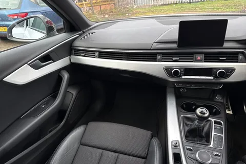 AV17WTL Audi A4 Avant 2.0 TFSI S line Euro 6 (s/s) 5dr Thumbnail #20