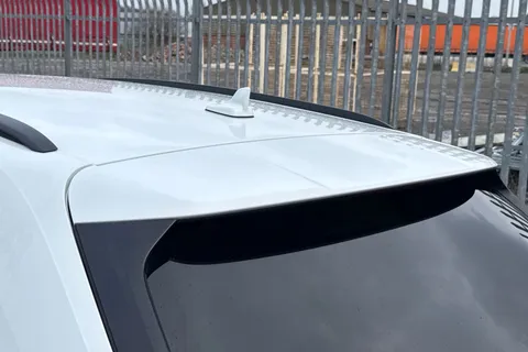 AV17WTL Audi A4 Avant 2.0 TFSI S line Euro 6 (s/s) 5dr Thumbnail #26