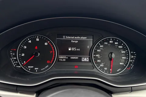 AV17WTL Audi A4 Avant 2.0 TFSI S line Euro 6 (s/s) 5dr Thumbnail #34