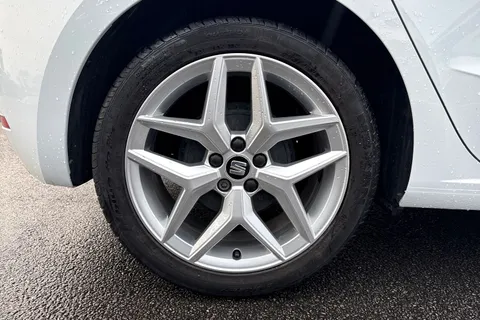 PK21UWJ SEAT Ibiza 1.0 TSI FR Euro 6 (s/s) 5dr GPF Thumbnail #7